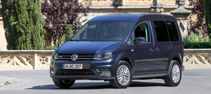 Volkswagen Caddy TGI. . The first combines the natural gas transmission
and DSG