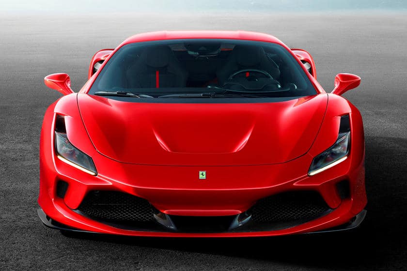 فيراري F8 Tributo تنطلق رسمياً كبديل لموديلات 488 GTB