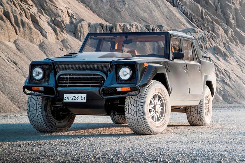 لامبورجيني تدرس تقديم سيارة جديدة مناسبة للطرق الوعرة