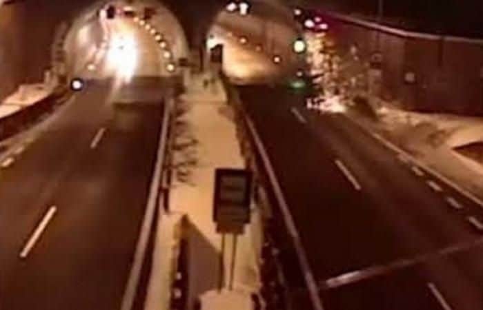 المرور السعودي ينفي حادث طيران سيارة واصطدامها بنفق في مكة