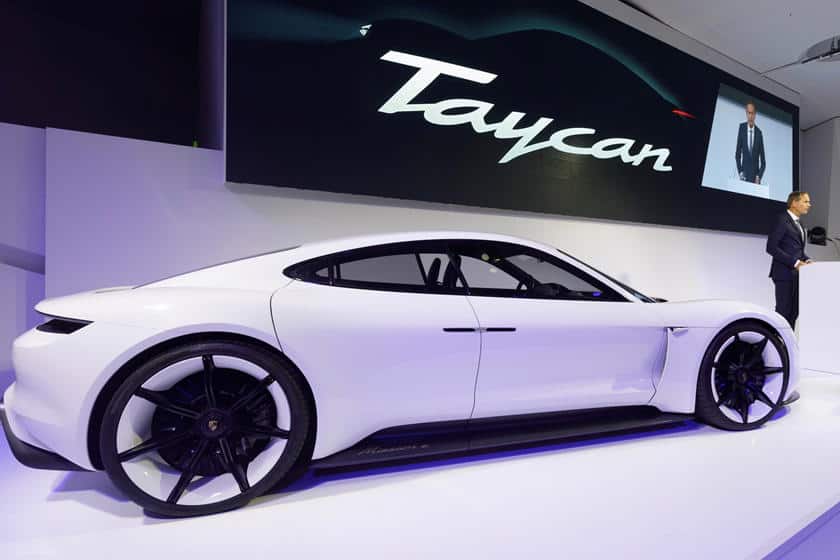 بورشة تايكان تدخل في اختبارات قيادة لمسافة 4 مليون ميل