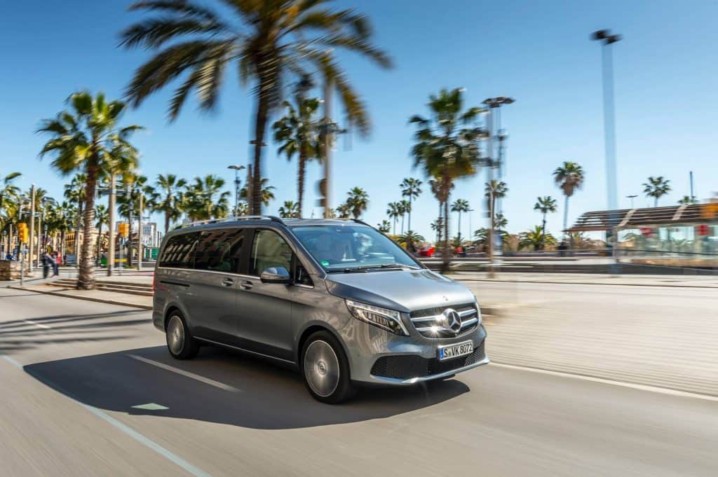 اطلاق باقة صور جديدة لمرسيدس V-Class 2019 المطورة