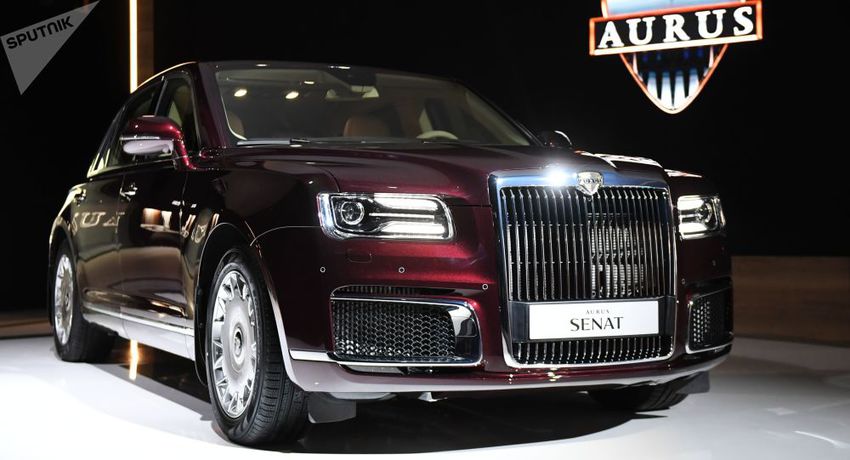 وزير الطاقة السعودي يبدى اهتمامه بشراء سيارة أوروس الروسية الفاخرة