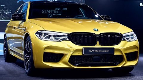 BMW M5 Competition تنطلق بلون أوستن أصفر ميتاليك المميز