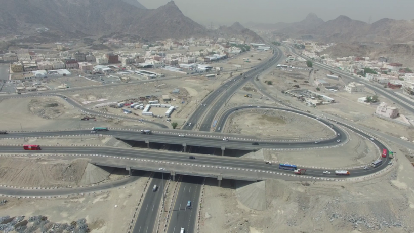 المرور السعودي يطالب المواطنين بتجنب بعض الطرق من 23 الي 27 رمضان