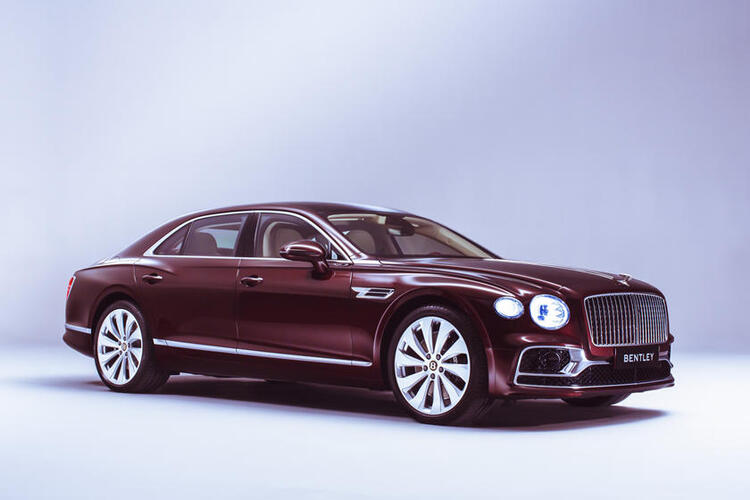 بنتلي تعلن اطلاق فلاينج سبير الجديدة كلياً بقوة 626 حصان