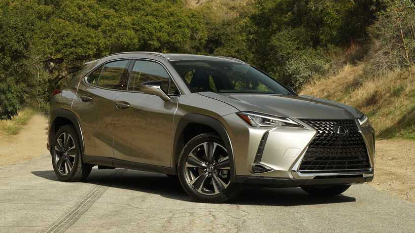 2019-lexus-ux-200-review.jpg