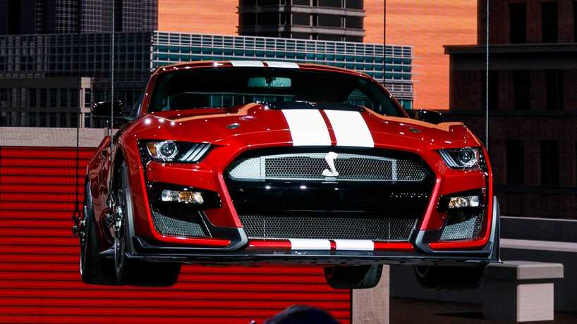 فورد موستانج شيلبي GT500 موديل 2020 تأتي بسعر أقل من 74 ألف دولار