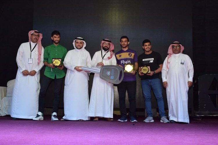 تسليم سيارة شانجان CS75 للفائز بدوري الفيفا في GAMENATION2