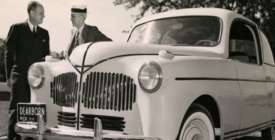 تعرف على 5 من أغرب السيارات التي أنتجت في القرن الماضي