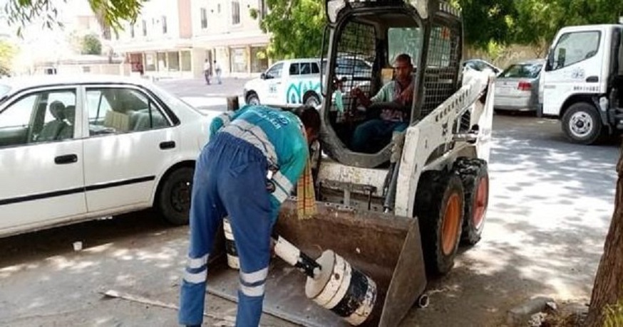 أمانة جدة تزيل 1107 موقف مخالف من طرقها