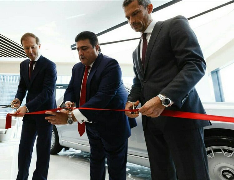 افتتاح أول صالة عرض لأوروس الروسية في موسكو