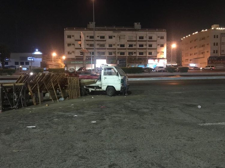 أمانة جدة تحارب سيارات الباعة الجائلين في الطرق