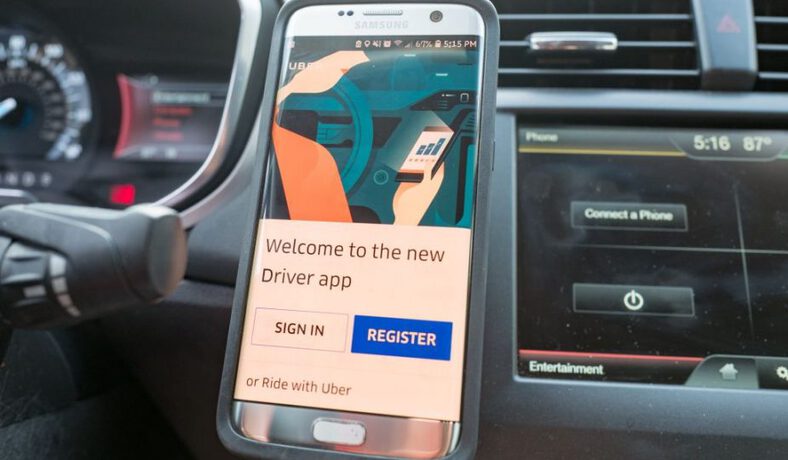 تطبيقات مجانية مميزة لملاك السيارات