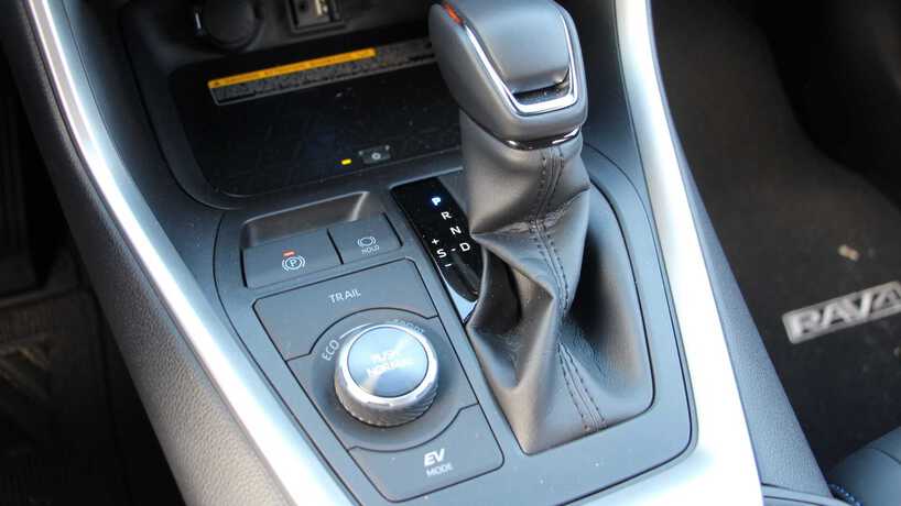 مراجعة تويوتا راف فور 2019