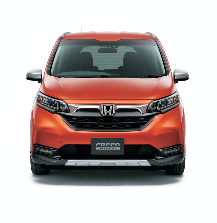 هوندا تقدم فرييد 2020 الجديدة في اليابان بملامح سيارات الكروس أوفر