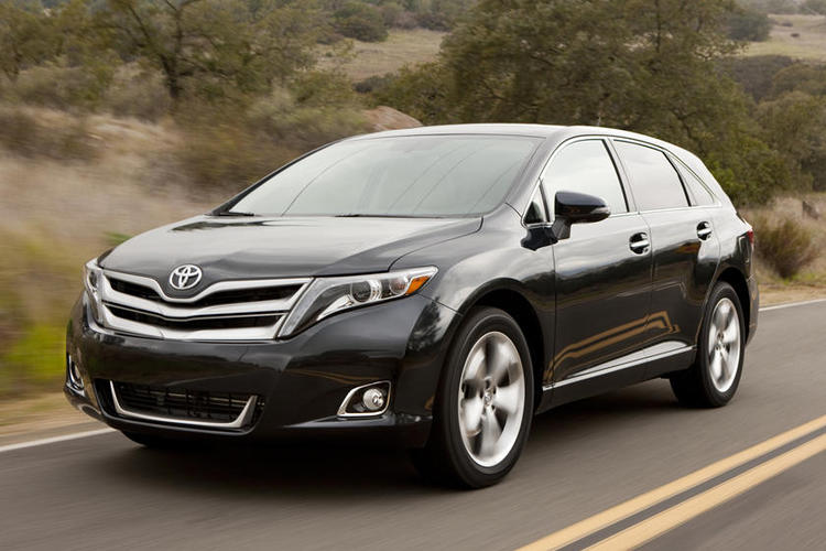 شائعات حول تقديم سيارة جديدة من تويوتا لمنافسة هوندا باسبورت