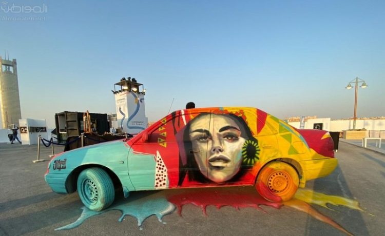 سعودية تحول سيارة خردة الي لوحة فنية مميزة السيارات الموقع العربي الأول للسيارات