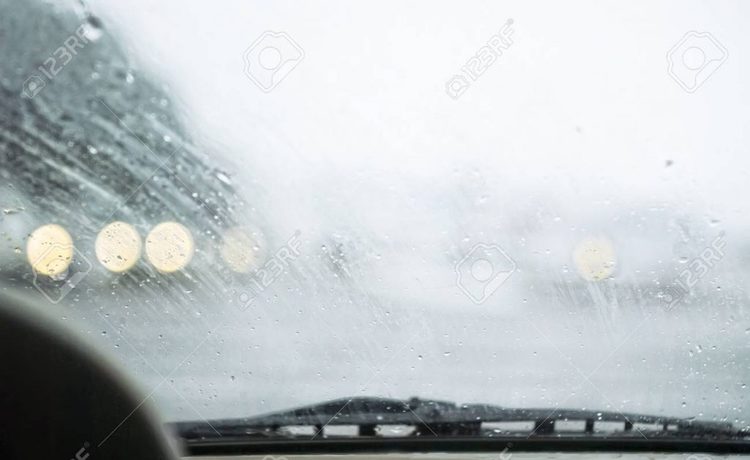 القيادة الآمنة بالطقس السيء .. أهم ما يجب أن تعرفه