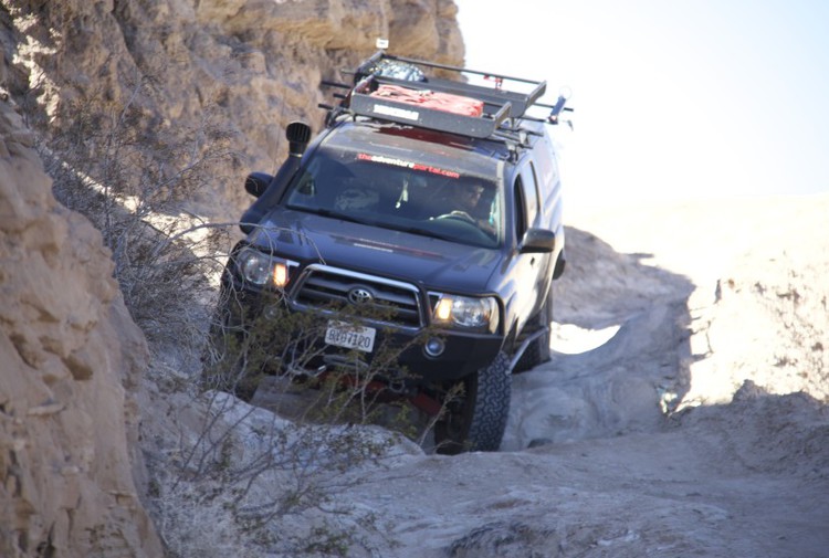 SUV الطرق الوعرة