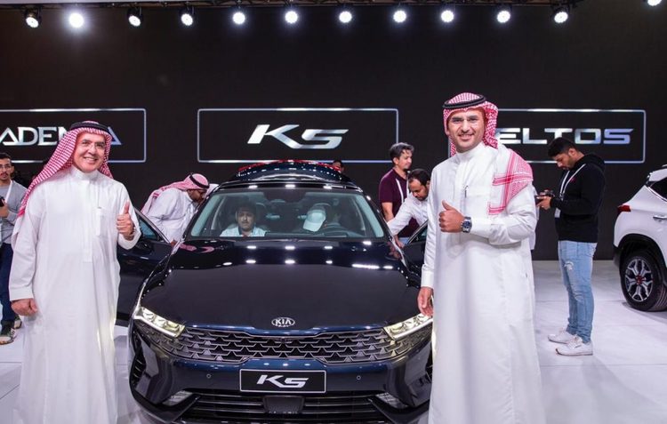 كيا تحقق أداء مميز في معرض جدة مع سيلتوس وK5 وسول وكادينزا