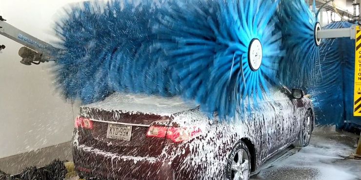 غسل السيارات