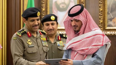 وزير الداخلية السعودي يطلق 4 خدمات مرورية جديدة على “أبشر”