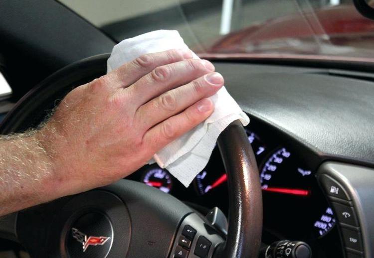 رائحة السيارة الكريهة .. كيف تتخلص منها؟