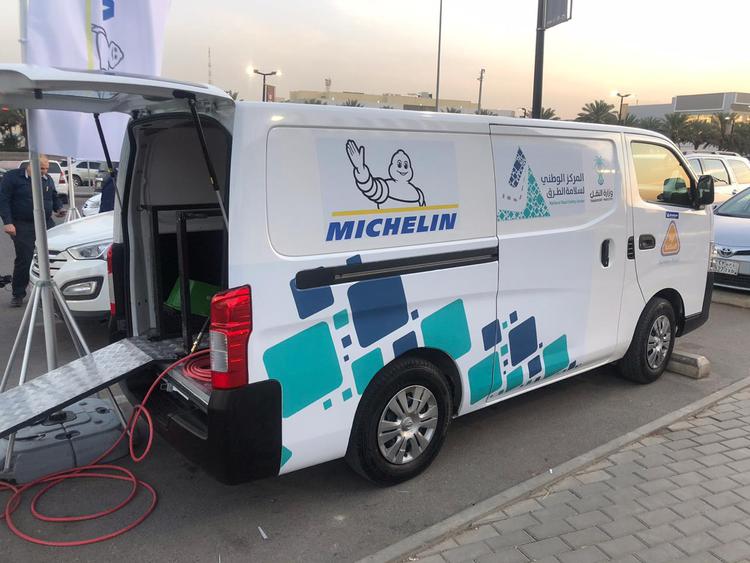 4 حالات لعدم عمل الوسائد الهوائية وحملة للكشف على الاطارات