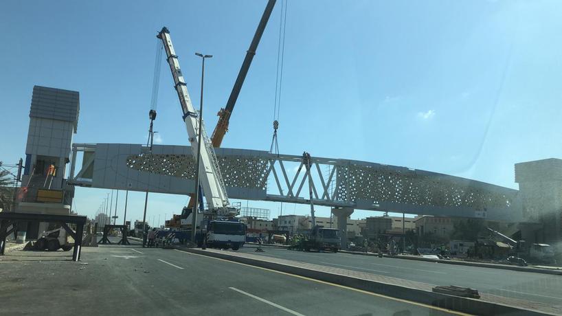 تنفيذ 4 جسور مشاة في جدة واغلاق طريق المكرونة