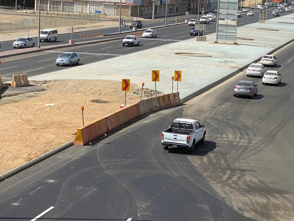 المرور يحدد حالات عدم اعطاء الافضلية في الطريق