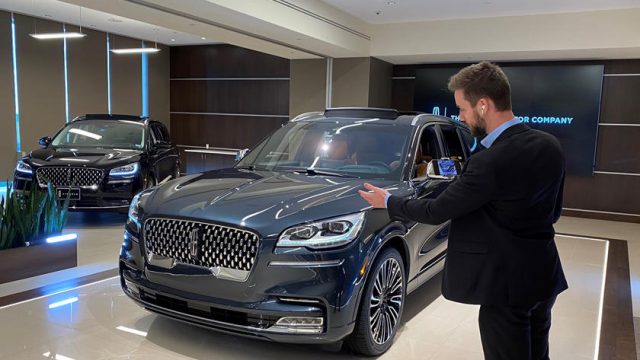 لينكولن تقدم طريقة أكثر فخامة لشراء سيارة جديدة
