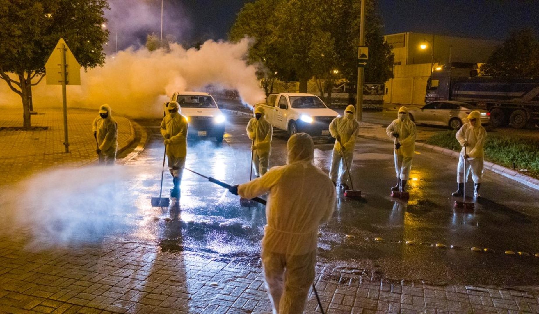 تعقيم أكثر من 5 مليون متر من طرق الرياض وصيانة لطريق المشاعر المقدسة