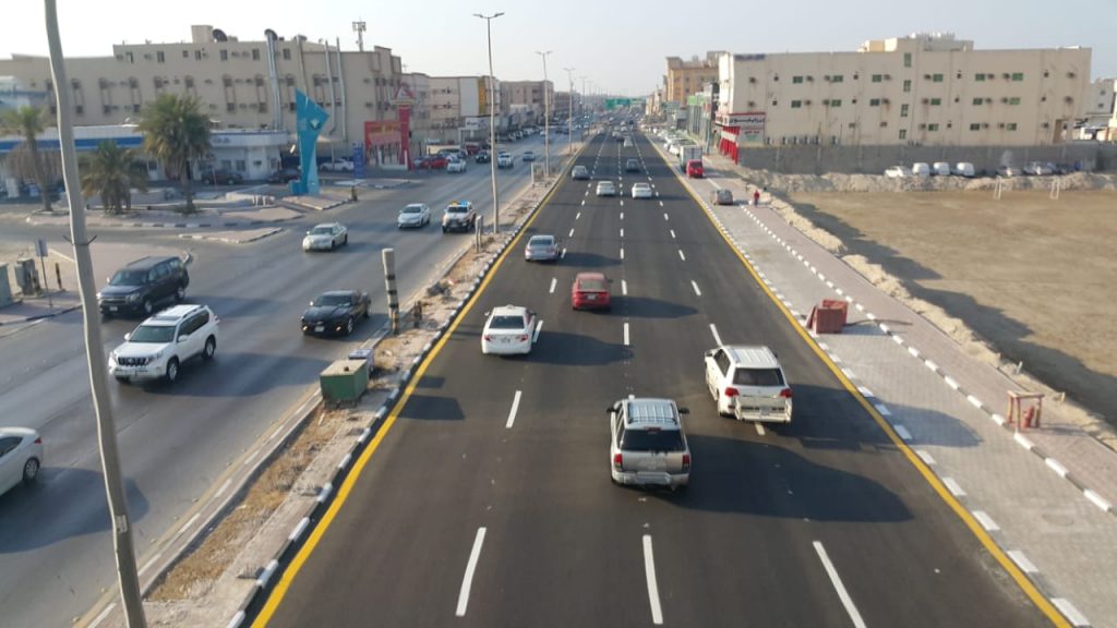 بدء المرحلة الثالثة من صيانة طريق الأمير نايف بالشرقية