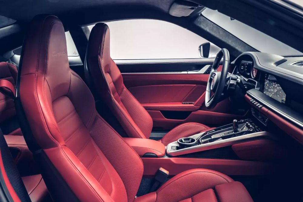 بورشه 911 تيربو S 2021