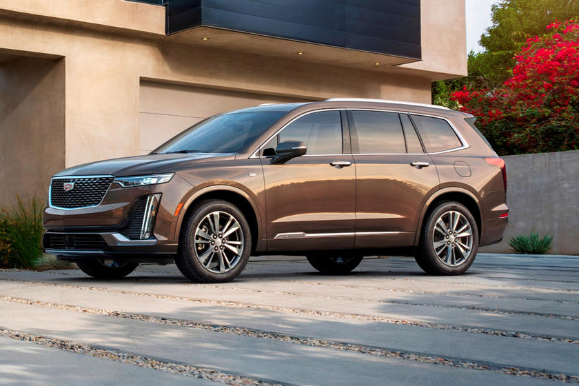 نسخة فاشيون ايديشن تجعل كاديلاك XT6 أرخص