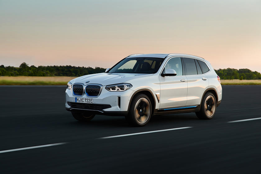 الكشف عن BMW iX3موديل 2021