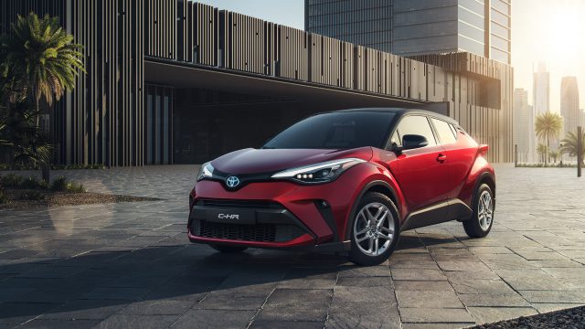 مراجعة تويوتا 2020 C-HR .. كروس اوفر كوبيه لعشاق الانفراد
