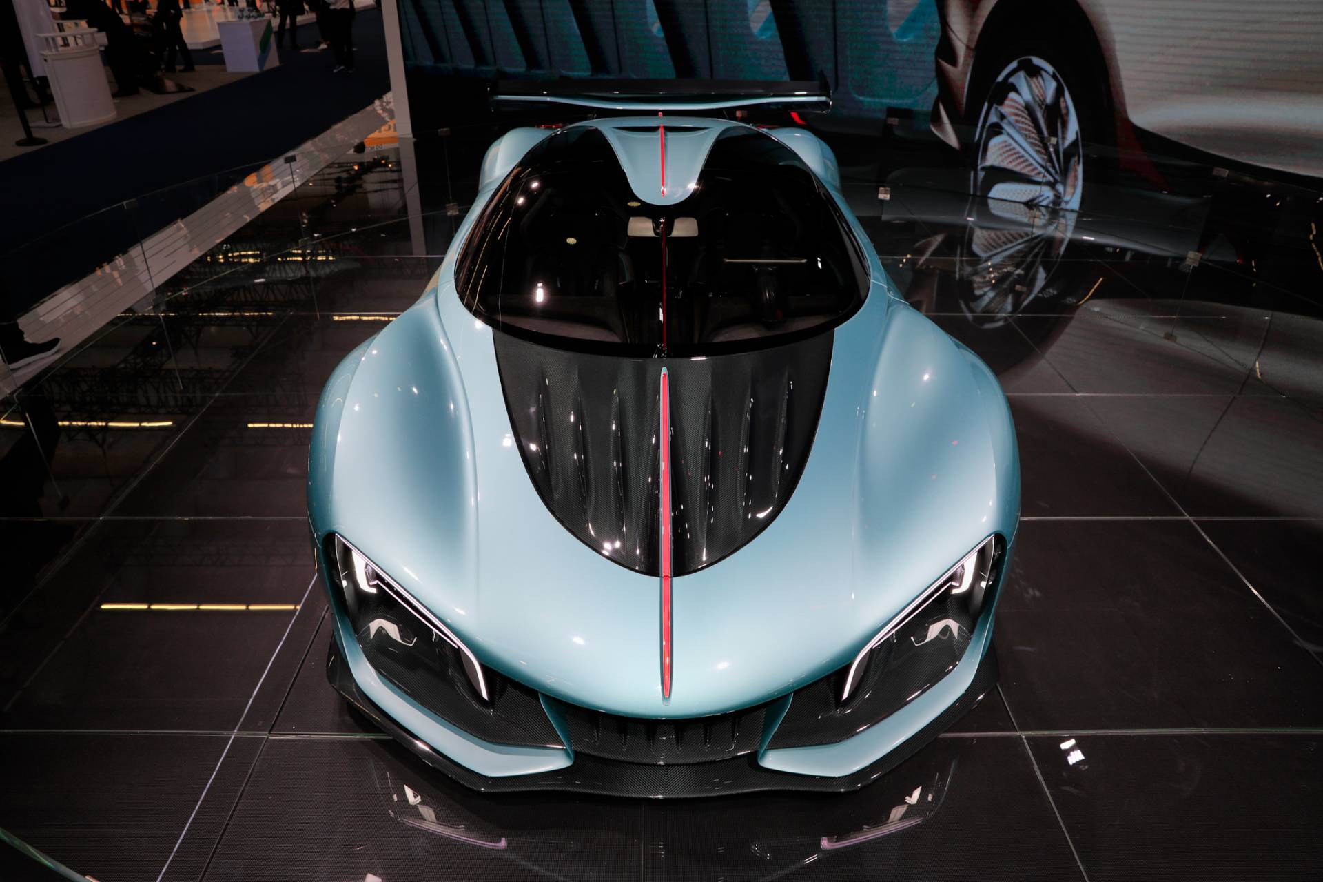 Hongqi S9 بقوة 1400 حصان تدخل الإنتاج بسعر 1.45 مليون دولار