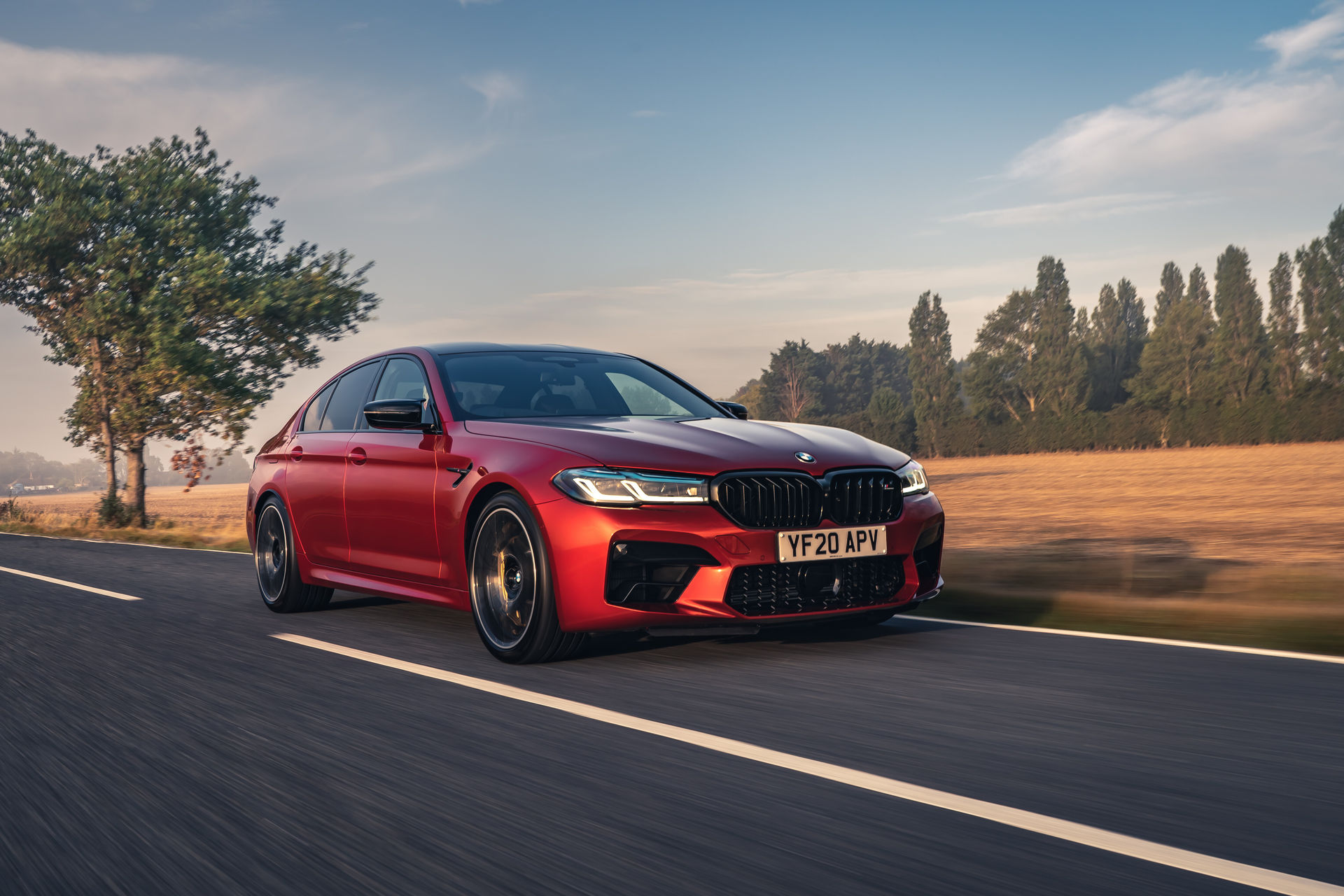 BMW M5 موديل 2021 تأتي بتصميم مطور ومزيد من الجاذبية