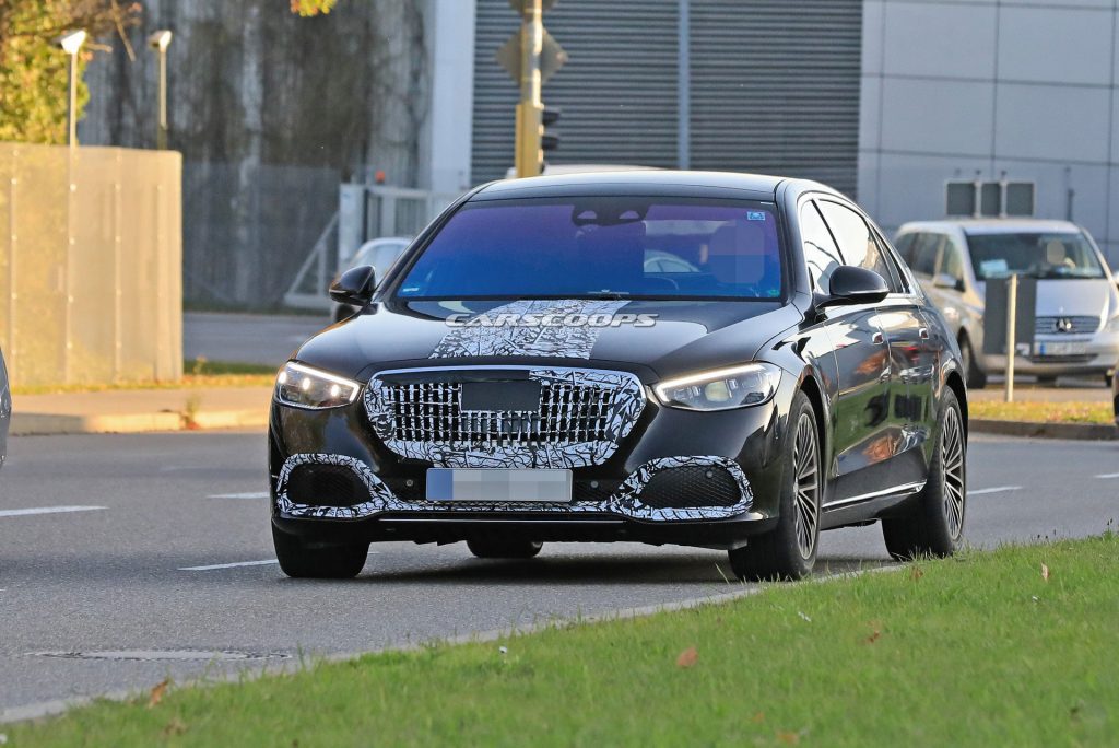 مرسيدس مايباخ S-Class موديل 2021 ترصد بدون تمويه لأول مرة