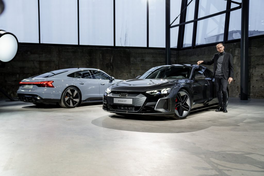 أودي E-Tron GT موديل 2022 تقدم رسمياً بسعر يبدأ من 99.900 دولار