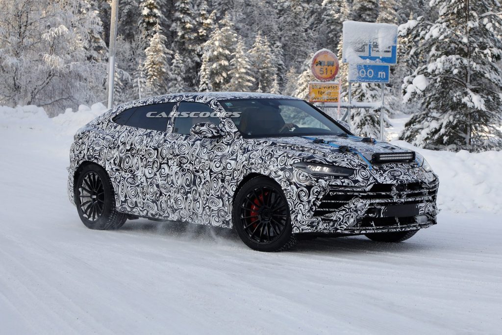 رصد سيارة لامبورغيني أوروس 2022 مع تعديلات طفيفة على التصميم