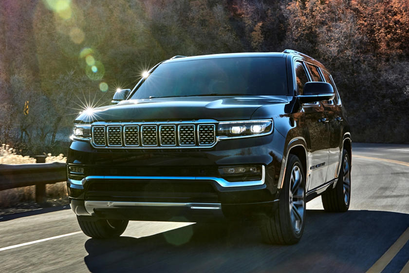 جيب جراند واجونير 2022 . . SUV فاخرة محملة بالتقنيات