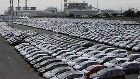 الجمارك السعودية توضح آخر موديل سيارات مستعملة يمكن استيراده