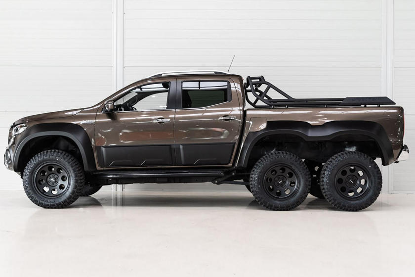 ظهور مرسيدس X-Class 6 × 6 الوحيدة في العالم