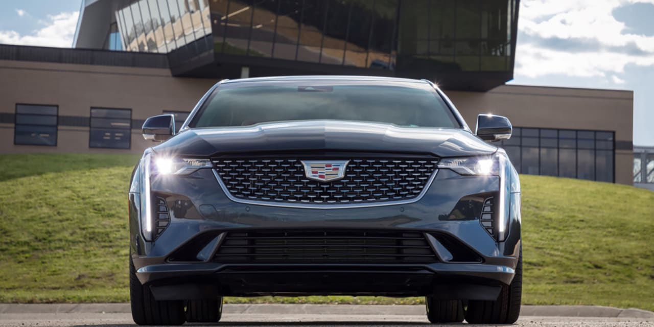 فتح الحجز على سيارات كاديلاك CT4 في السعودية