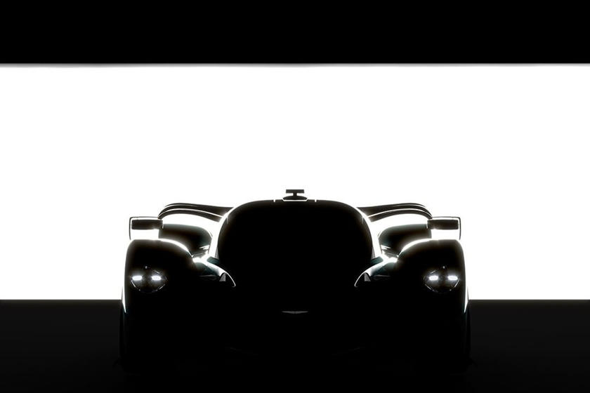 أستون مارتن تقدم صورة تشويقية لنسخة أكثر قوة من فالكيري