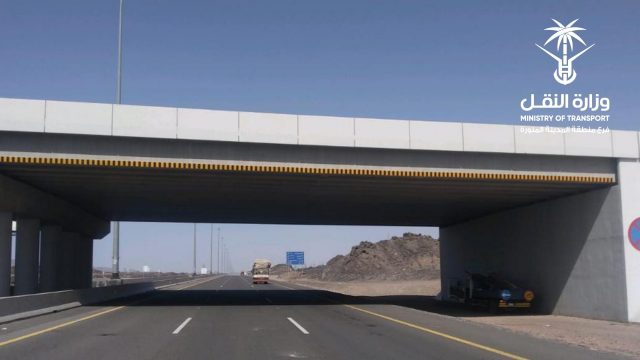 النقل تعلن انجازاتها بالطرق السعودية في مايو 2021