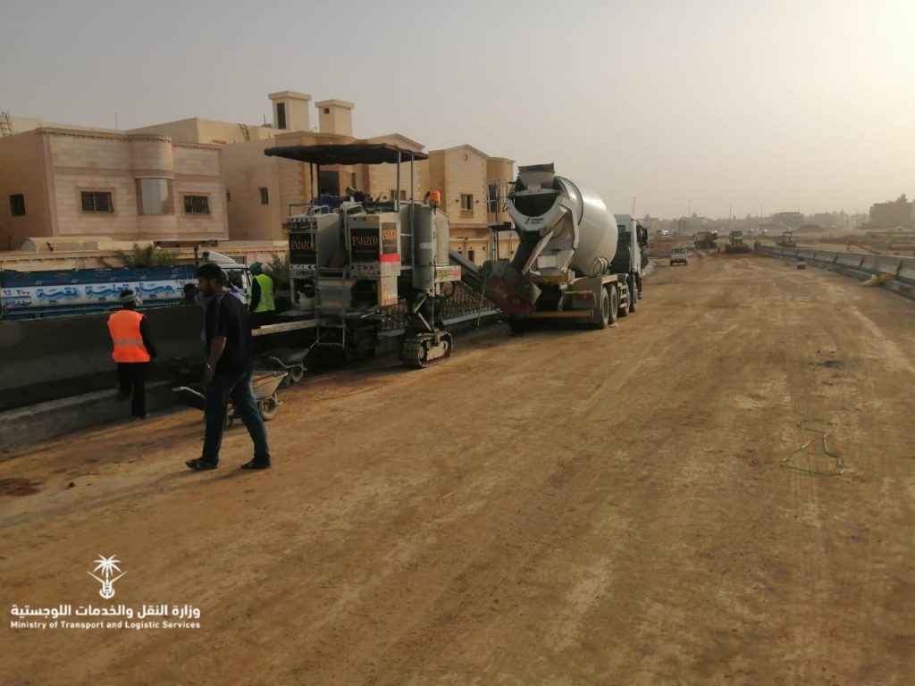 تنفيذ استكمال تقاطعات المدينه الرياضيه وربطها بحي الحمدانية بمحافظة جدة